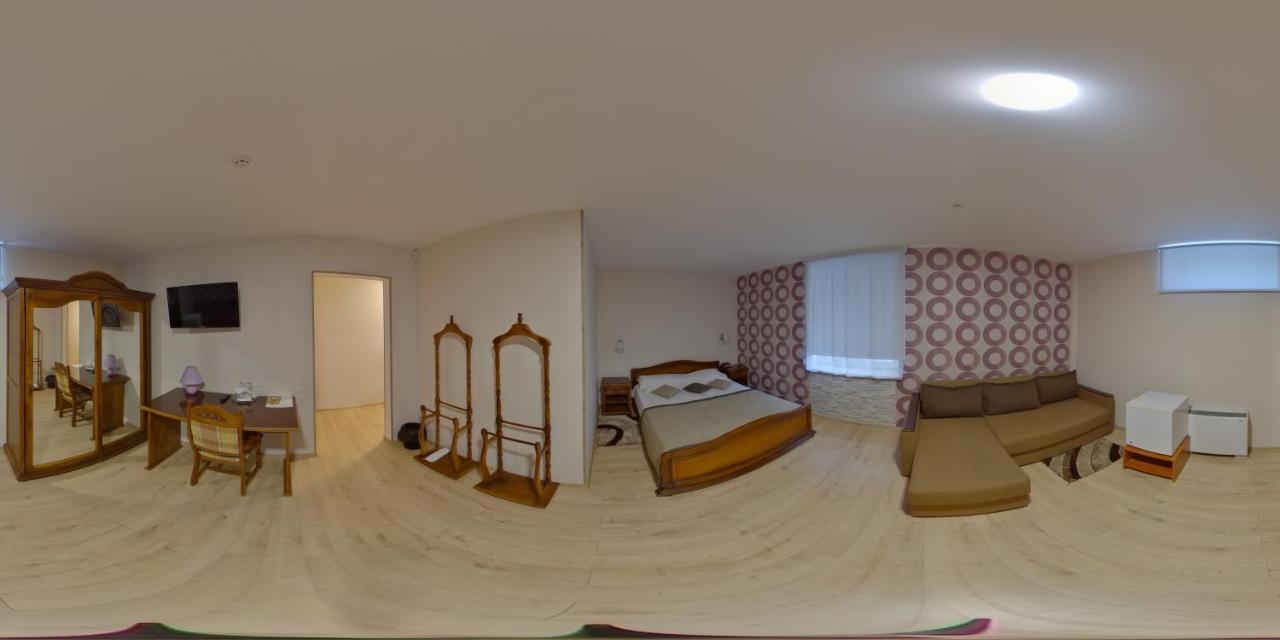 Hotel Villa Natali Chişinǎu Buitenkant foto