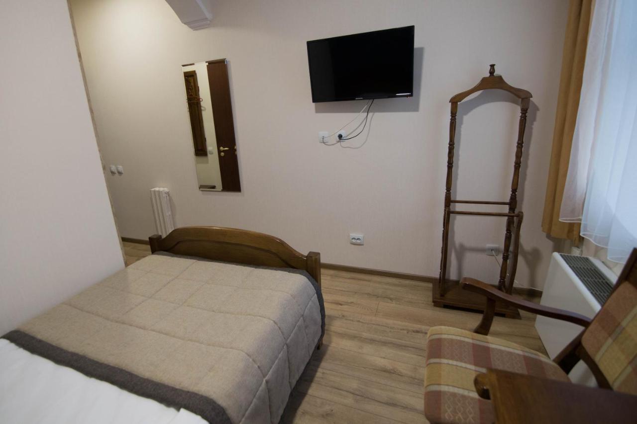 Hotel Villa Natali Chişinǎu Buitenkant foto