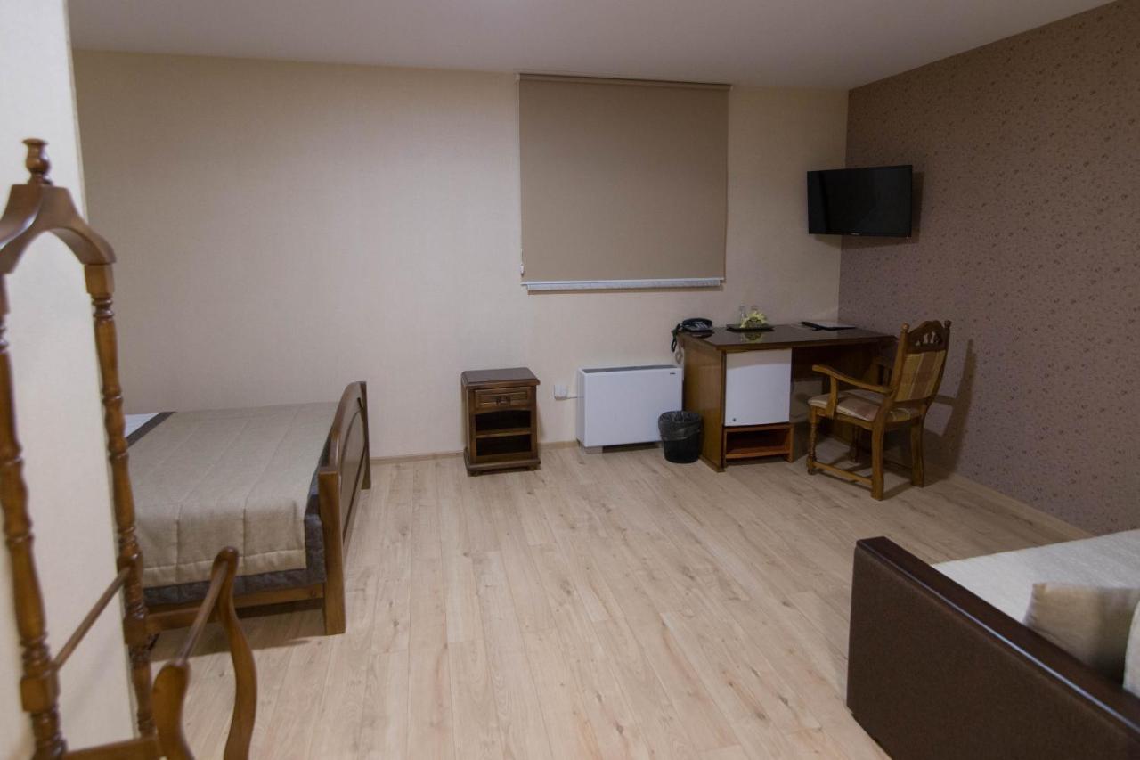 Hotel Villa Natali Chişinǎu Buitenkant foto