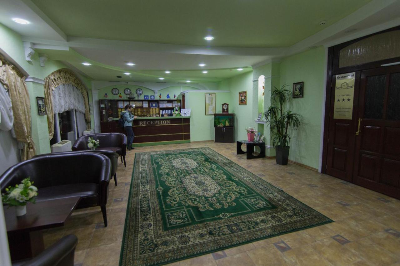 Hotel Villa Natali Chişinǎu Buitenkant foto