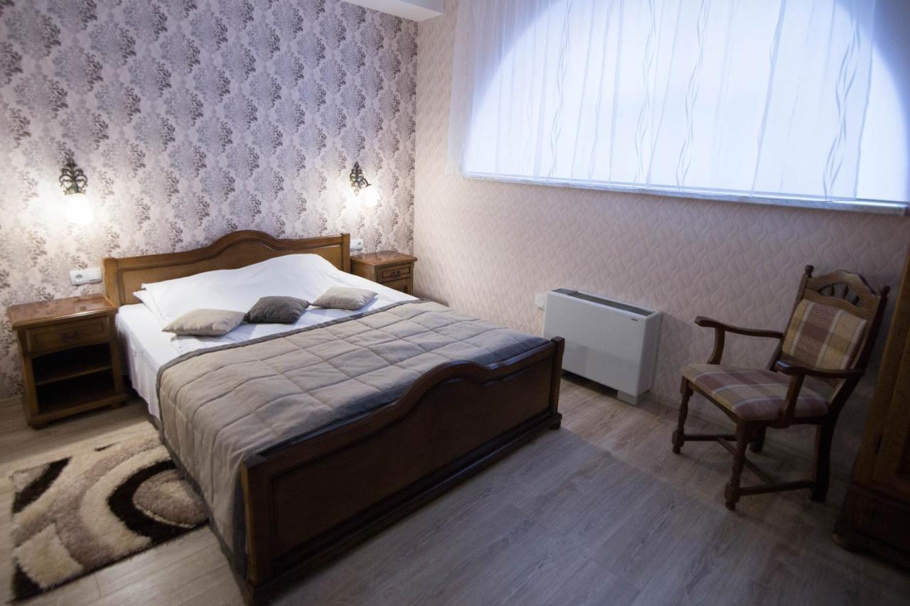 Hotel Villa Natali Chişinǎu Buitenkant foto