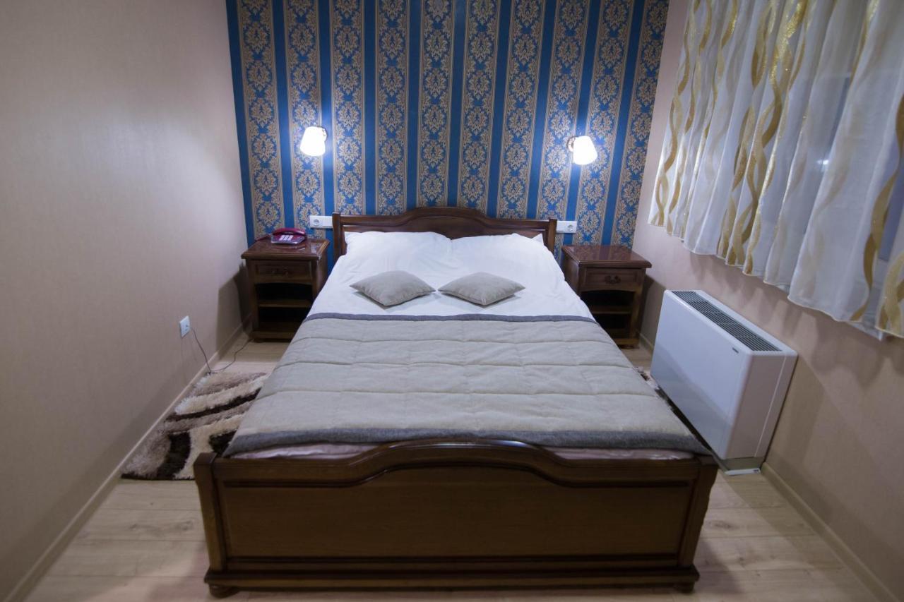 Hotel Villa Natali Chişinǎu Buitenkant foto