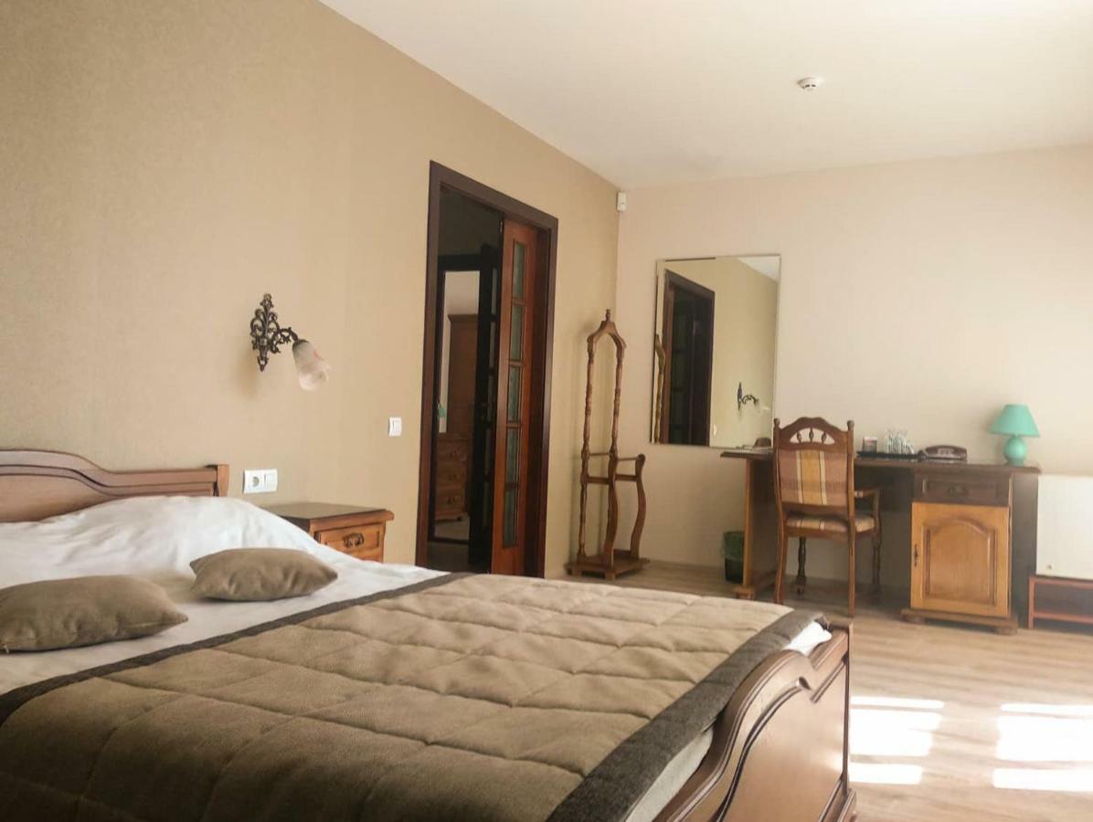 Hotel Villa Natali Chişinǎu Buitenkant foto